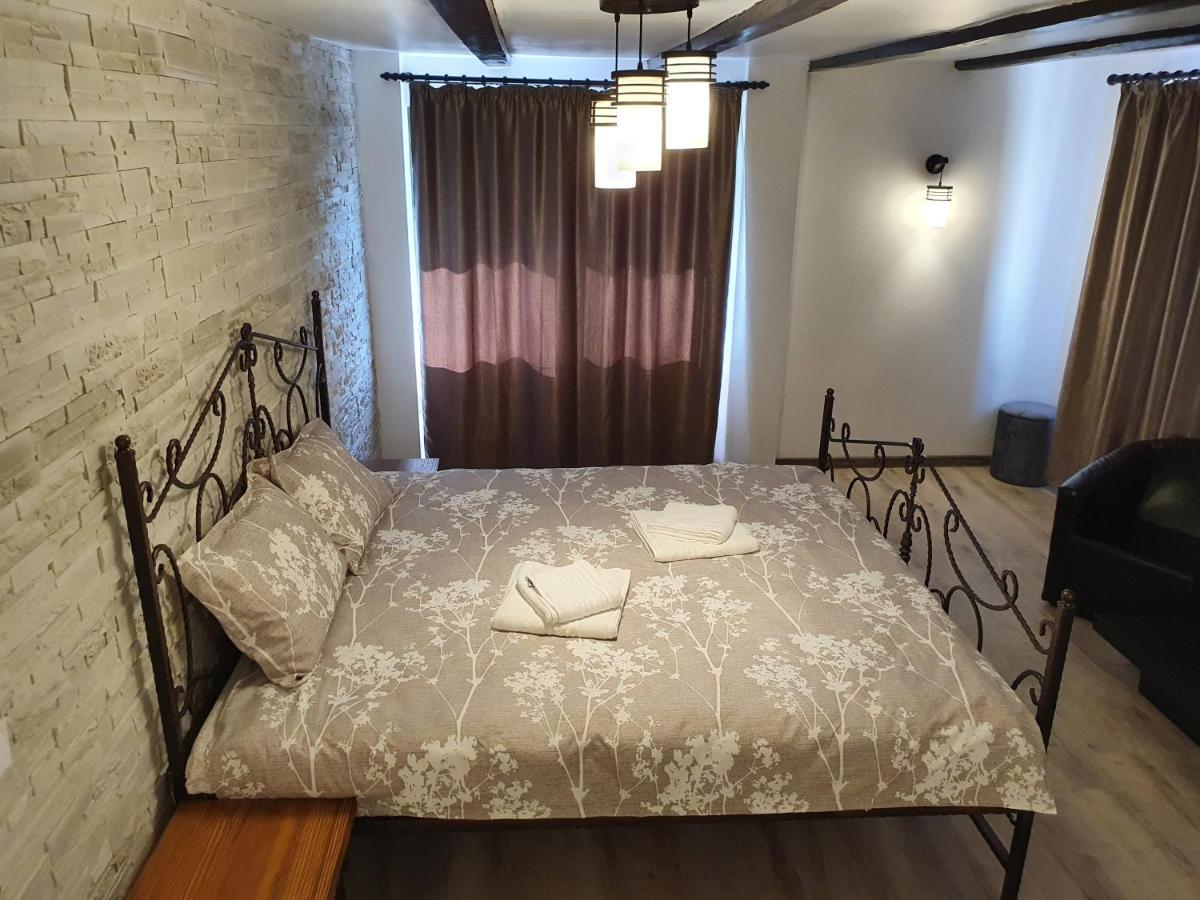 Rooms Poienita Slanic Moldova Exterior photo